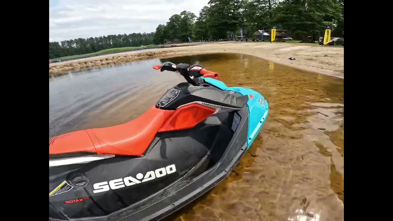 Sea Doo Spark Trixx @ Usmas Meķi.
