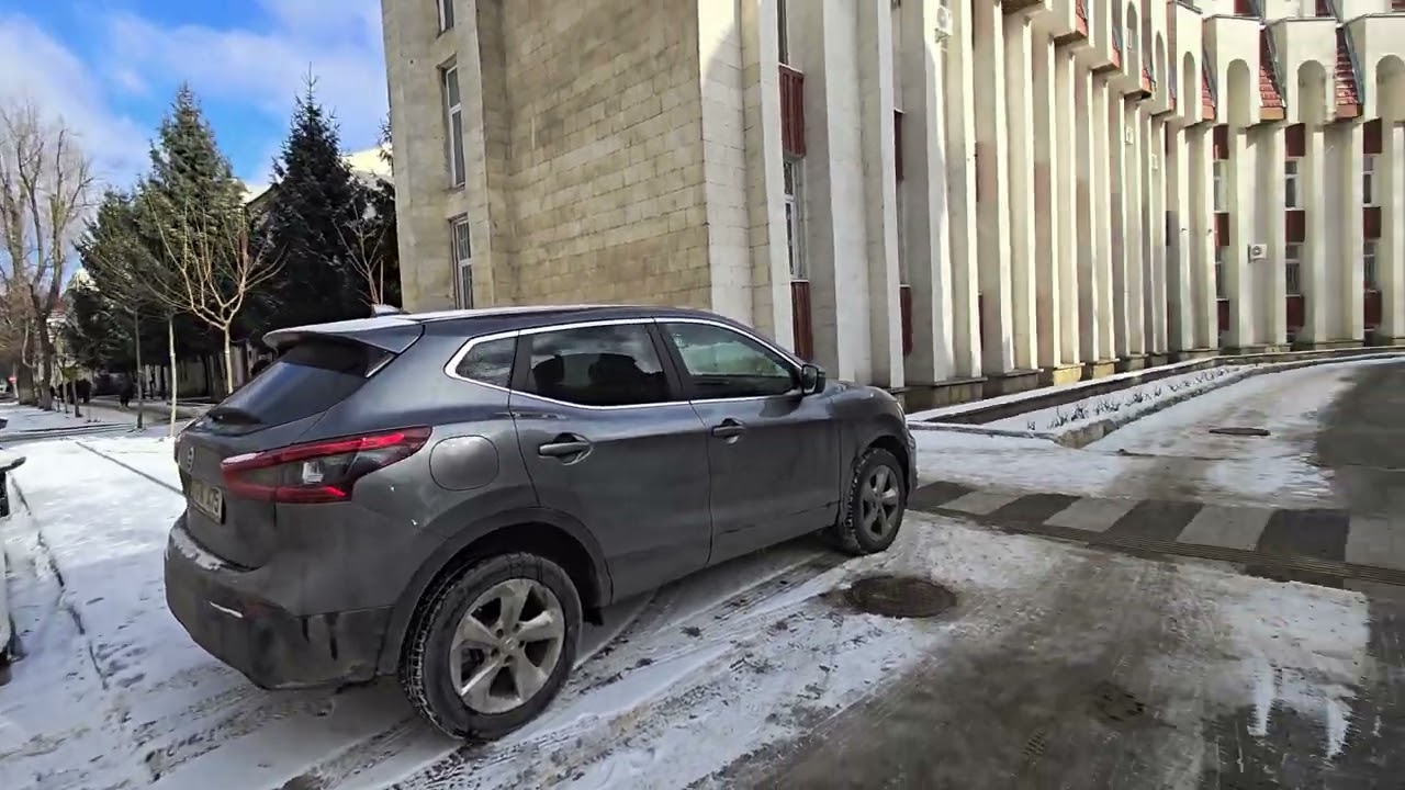В центре на улице Влайку Пыркэлаб 9 февраля 2026#кишинэу#молдова 