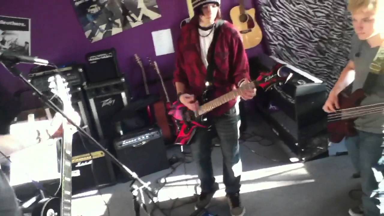 Fake-Split Velvet