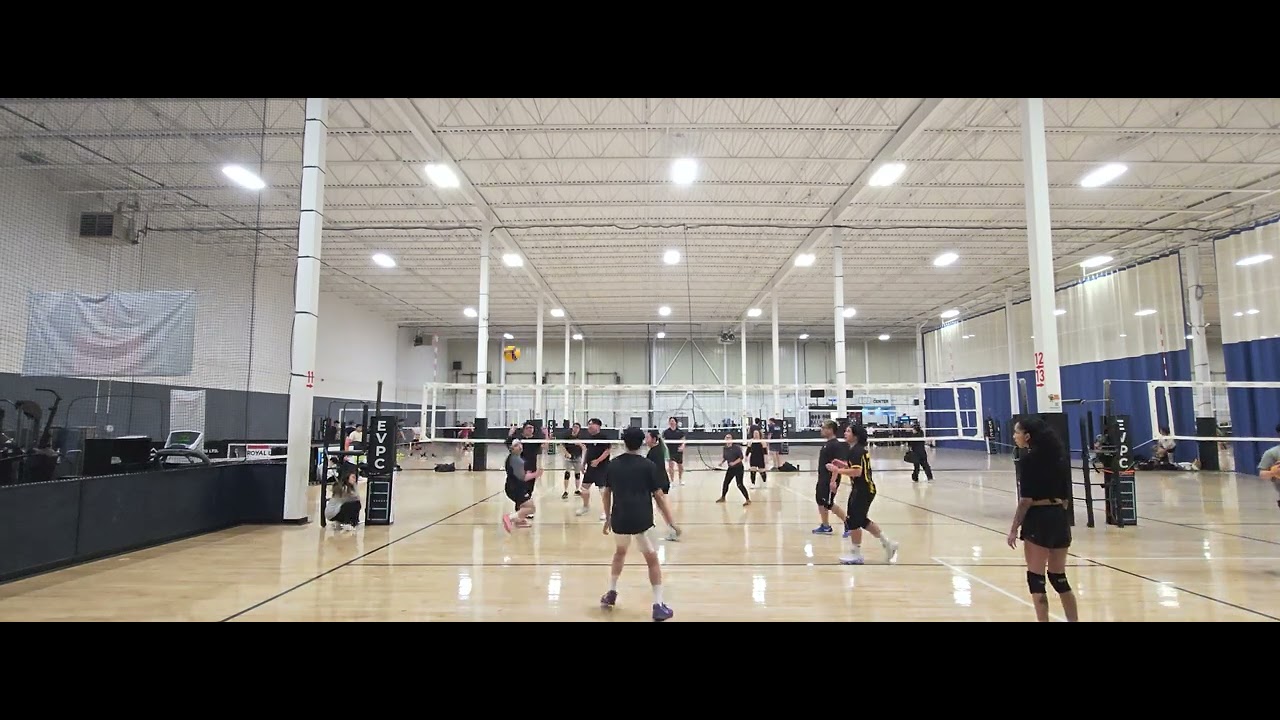 01/16 Block and Yellow vs Dunkaroo Set 2