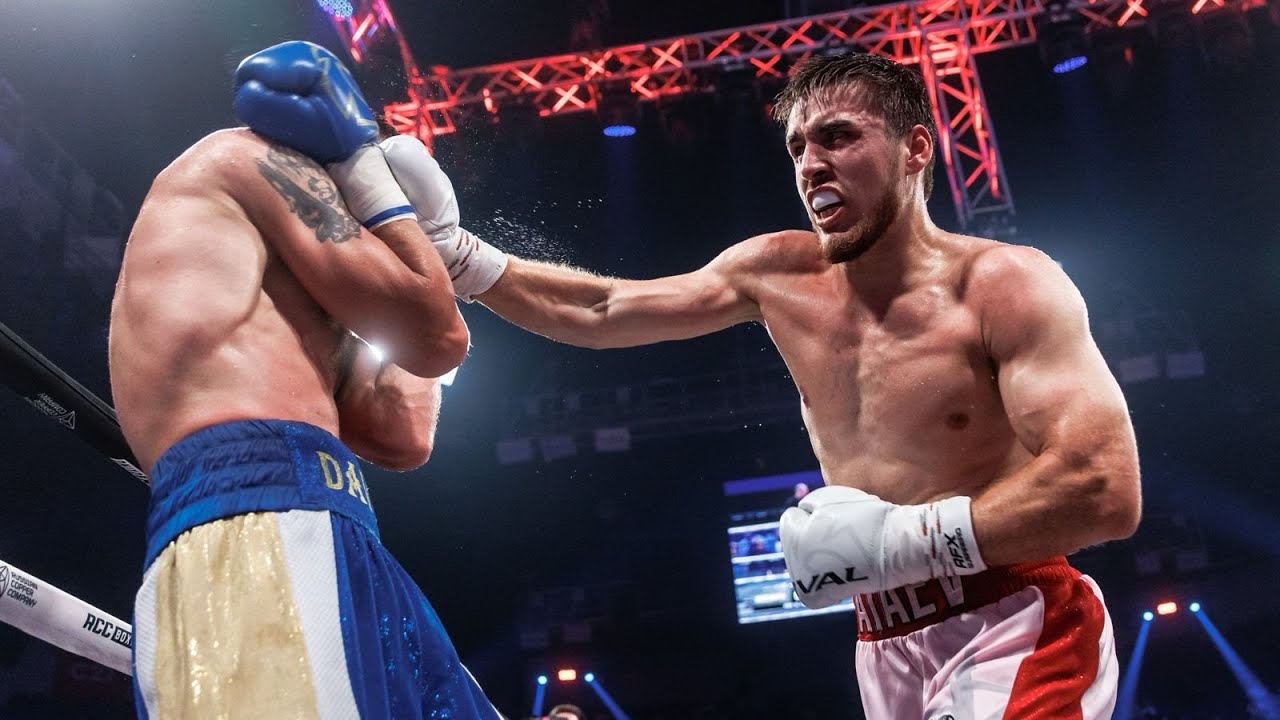 Чемпион мира Шарабутдин Атаев vs Давид Гладун. RCC Boxing Promotions