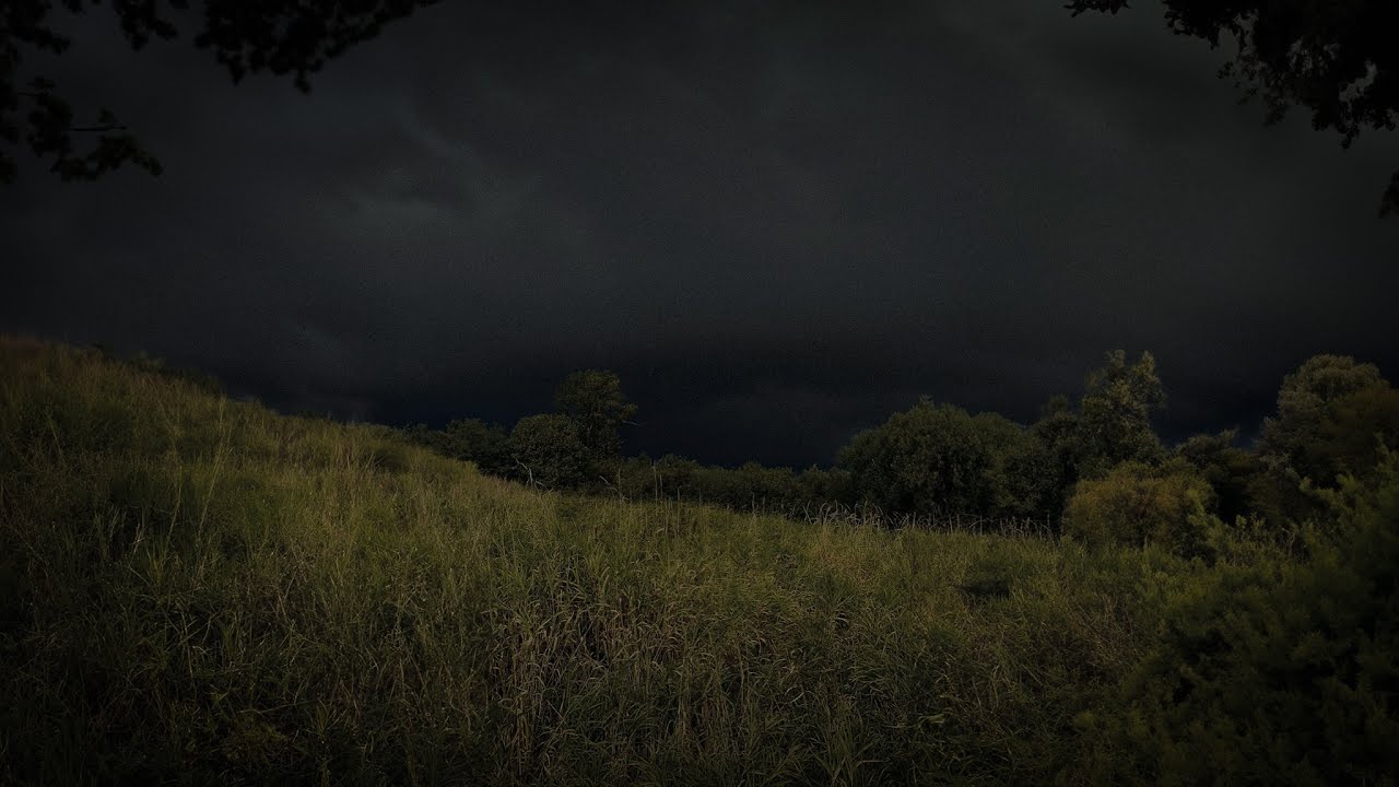 Waiting for Huge Thunderstorm | Childhood Memory | Calm Before the Storm | 3 HOURS
