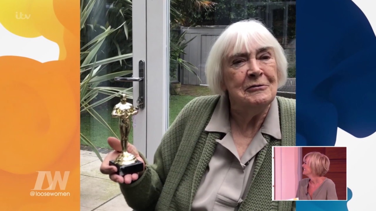 Jane Moore Awards Loscar to Best Leading Female | Loose Women