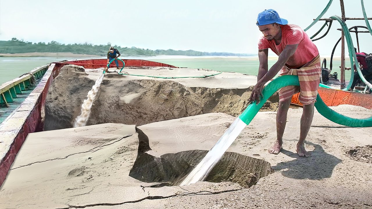 Genius Way They Unload Massive Sand Barge With Water