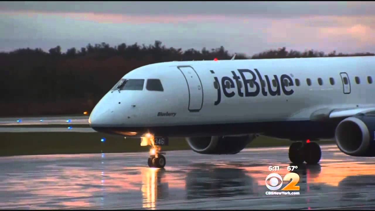Mother Says Toddler Forced To Urinate In Seat On JetBlue Flight