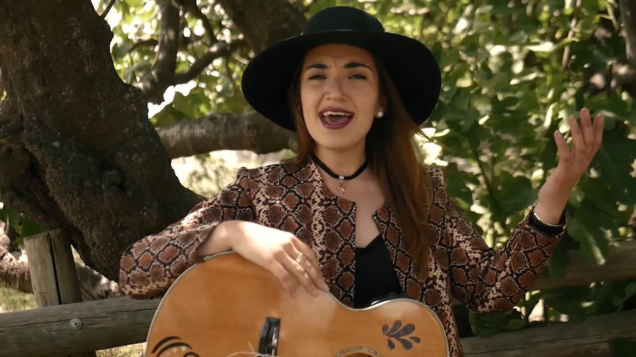 Nadie se muere de amor-   Jessica Benavidez