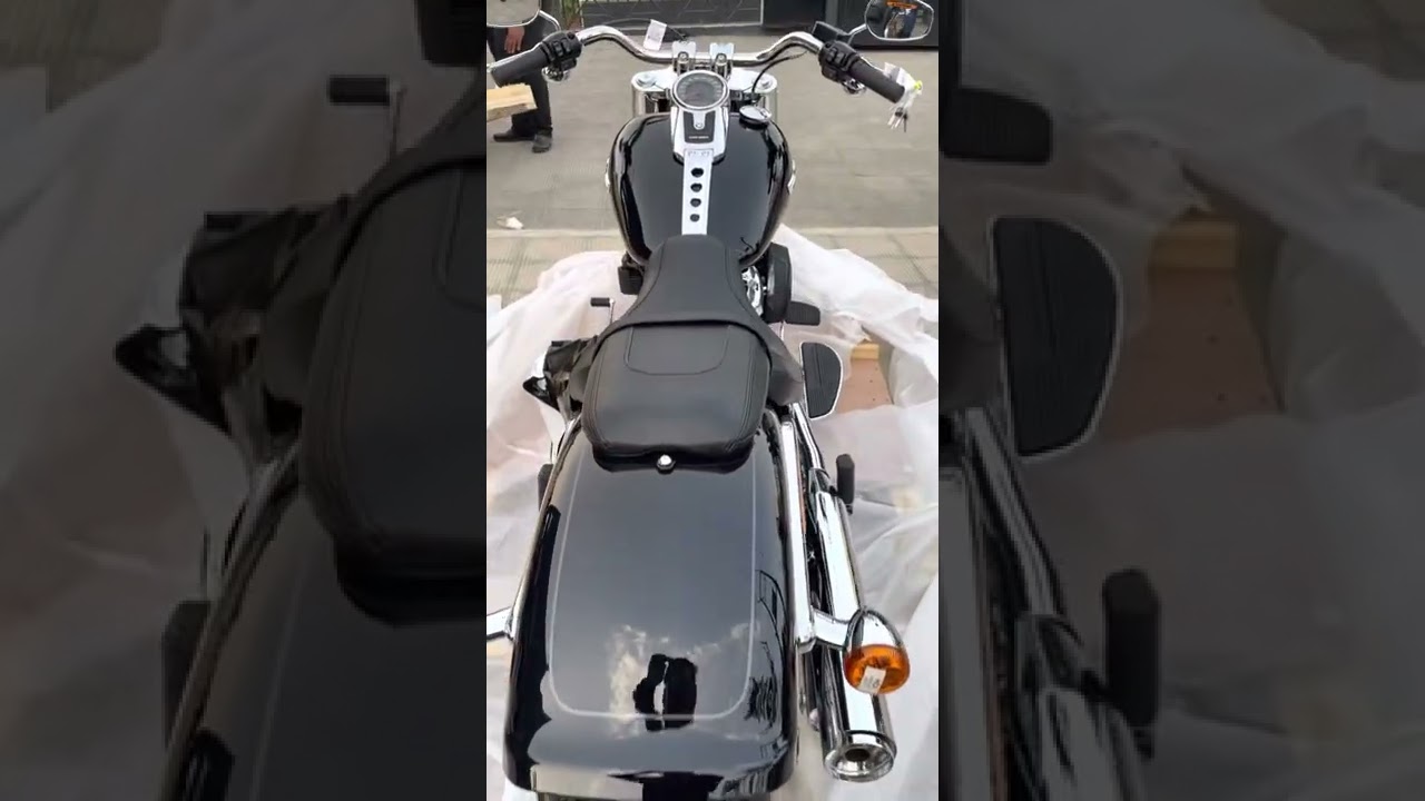 Harley Davidson fat boy 2022 Unboxing