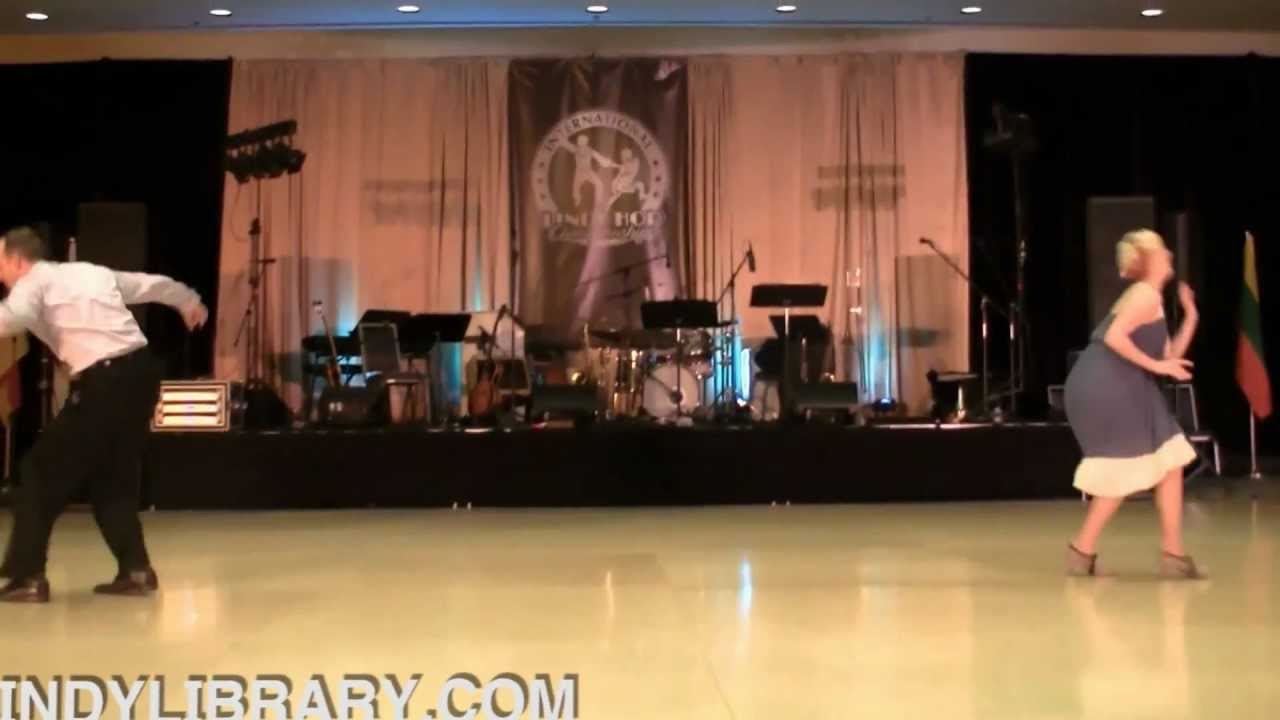 ILHC 2012 - Lindy Hop Pro Classic - Kevin St Laurent & Jo Hoffberg