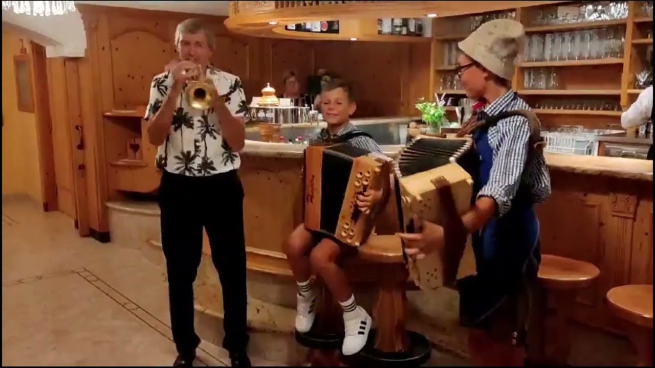 Der TromPeter - Trompetenecho mit Timo & Tobias im Hotel Untertheimerhof in Südtirol