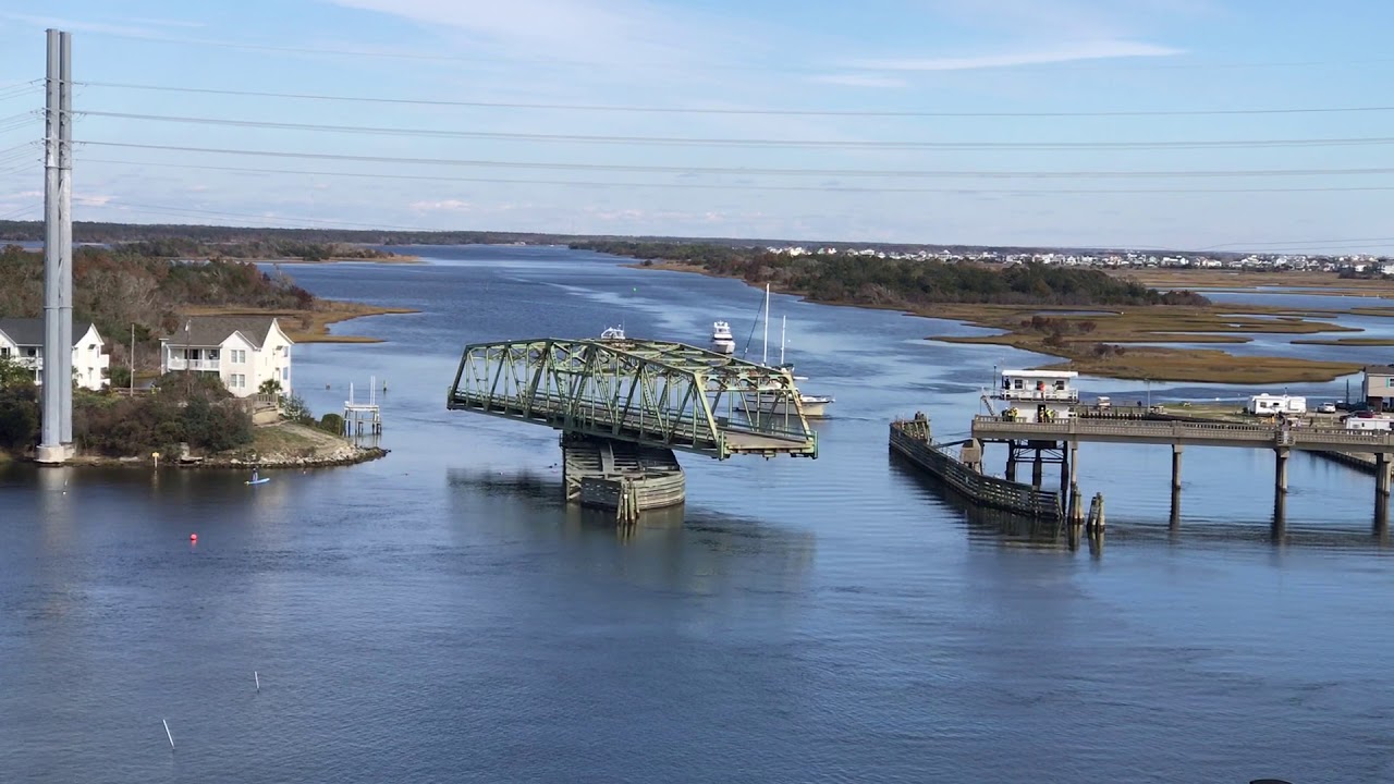 Topsail Swing Bridge - The Final Turn