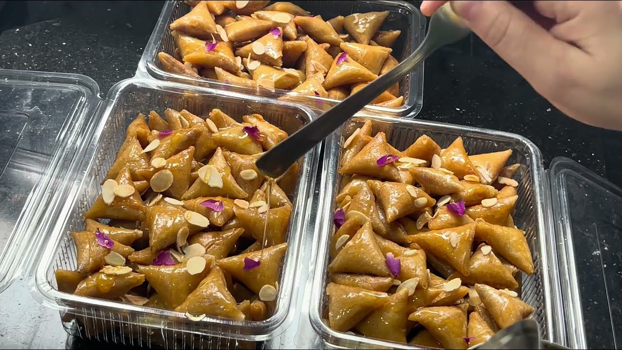 #بريوات اللوز#بلدي كيفاش ميطرطقوش +طريقة جديدة لتقطيع الورقة+ثمن البيع