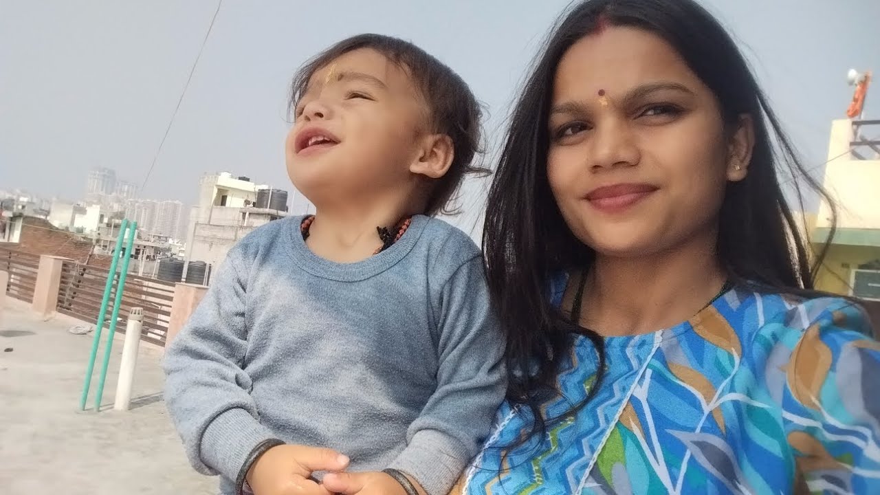 2 din se Rihu ke Papa soye ni night aur subah ki duty donon kar li chhutti nahin kari 🙄