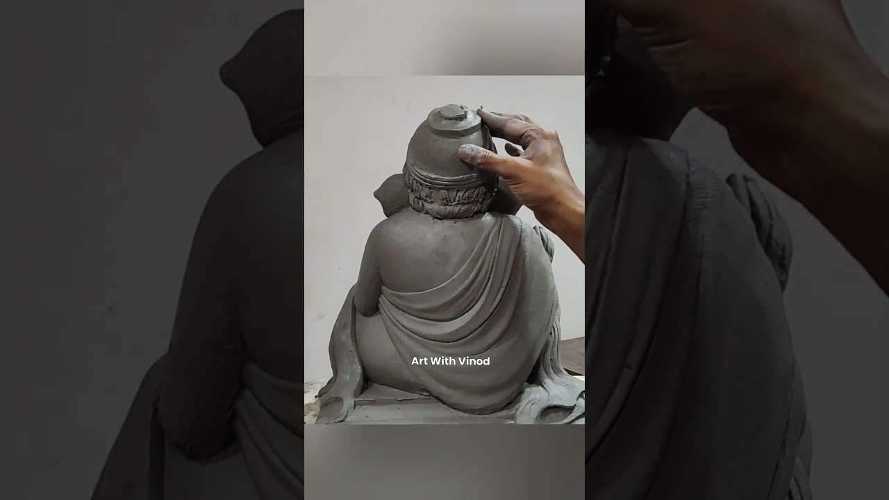 Ganesha making in clay / Ganpati bappa kaise banate hain #ganesha #ganesh #shorts