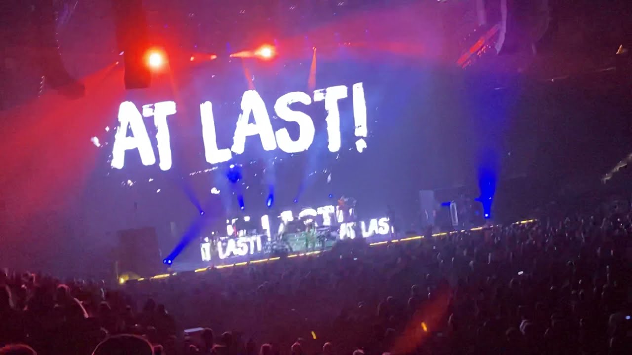 Guns N’ Roses - Madagascar LIVE St. Paul, MN ~ September 21, 2021