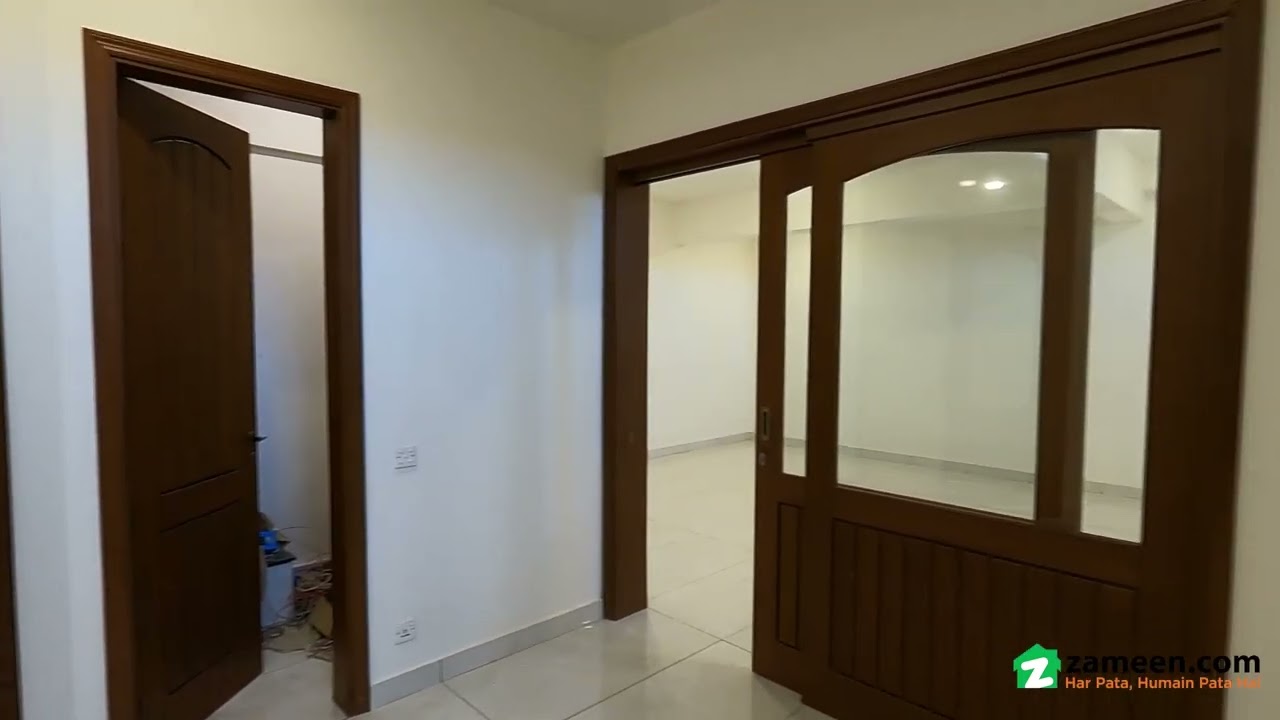 150 SQYD HOUSE FOR SALE IN PHASE 8 DHA DEFENCE KARACHI