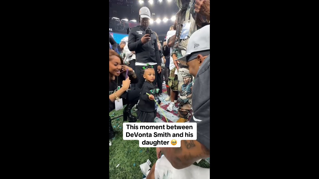 What a wholesome Super Bowl moment #shorts 💚