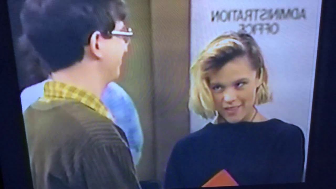 Christine Elise .. Head Of The Class ..1990