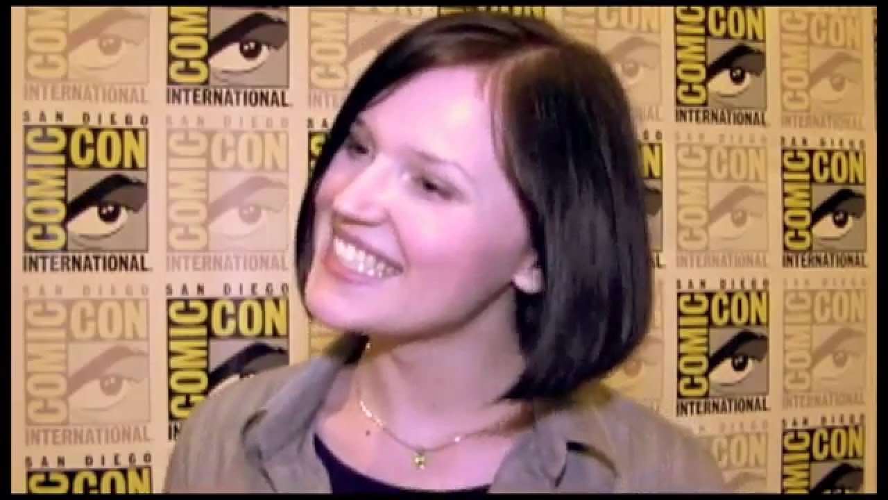Veronica Roth Interview - Divergent