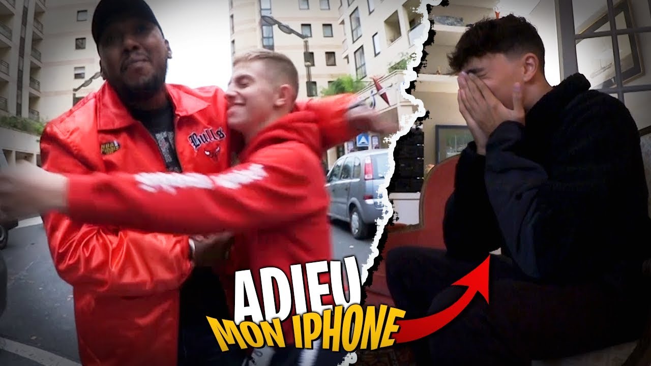 Inoxtag's iPhone was stolen again?! A day with Team Cro&ucirc;ton