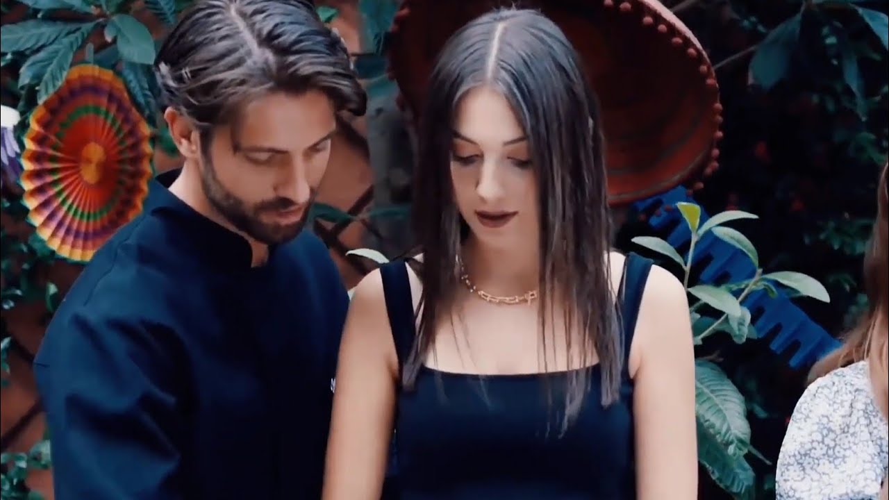 Ozan & Deniz  klip Takvim  (Bay yanlış)