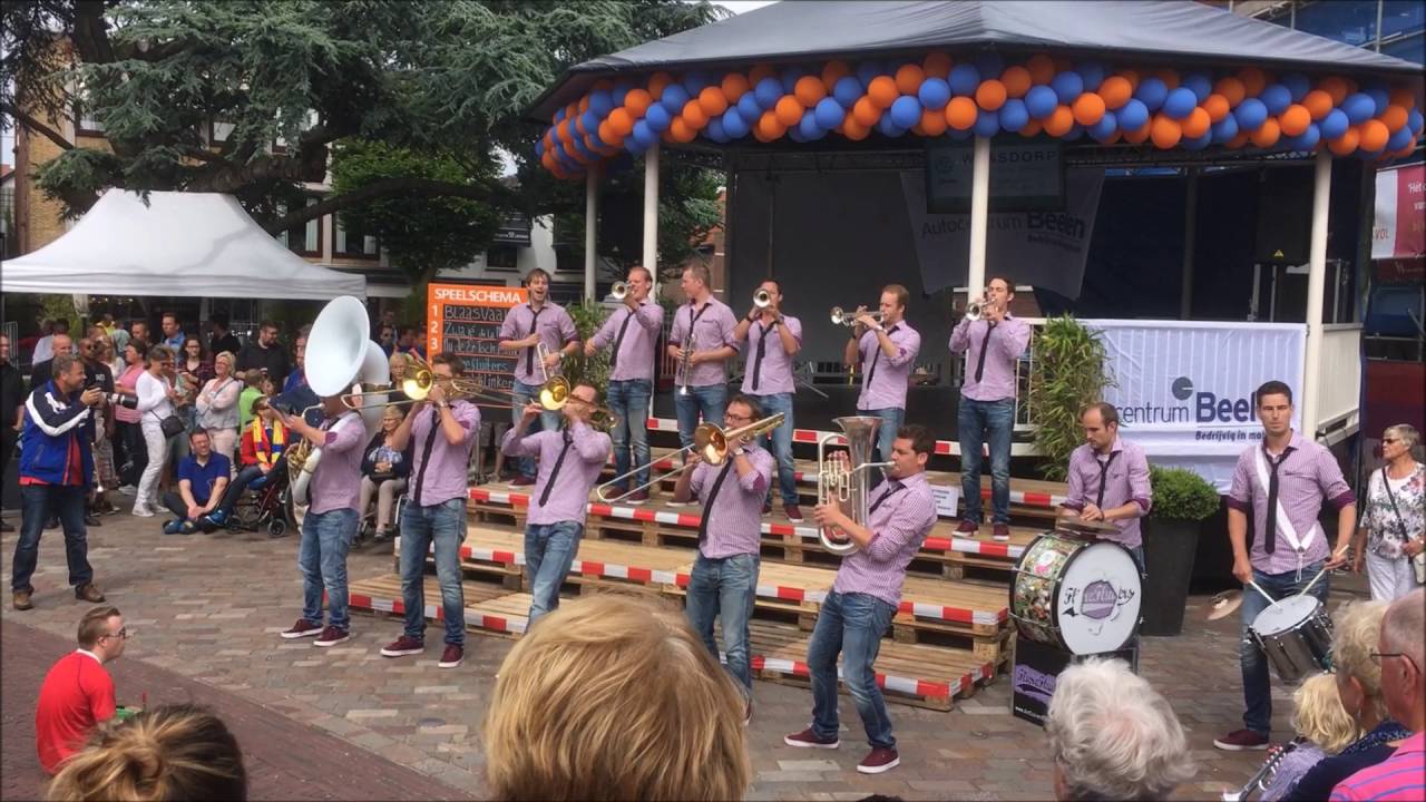 Ghostriders In The Sky [Da Blechhauf'n Version] - (Covered by De FliereFluiters - Lisse 2016)