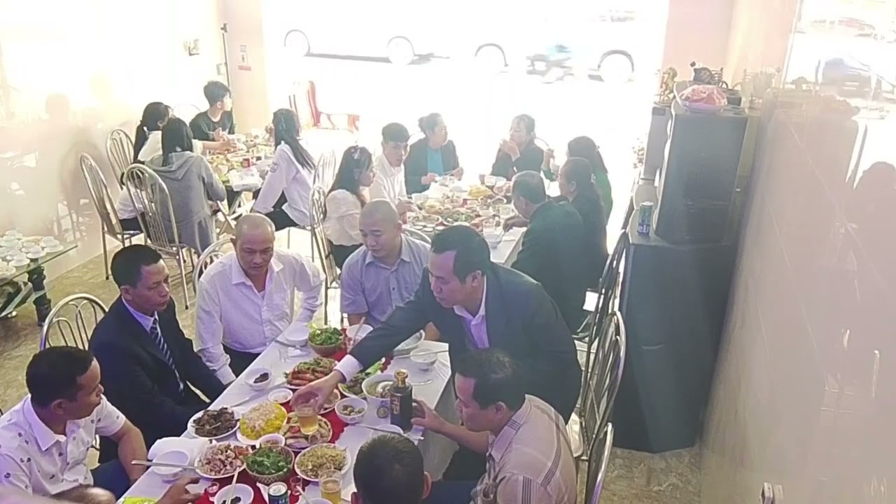 Nhạc sàn anh hào
