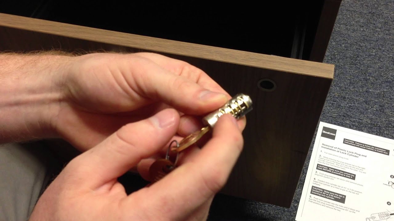 SmartFurniture.com - Steelcase Lock Cylinder Installation