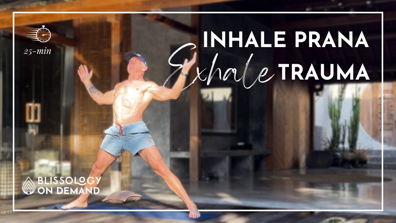 Вдохните прану, выдохните травму: 25-минутная практика для начала Нового года!