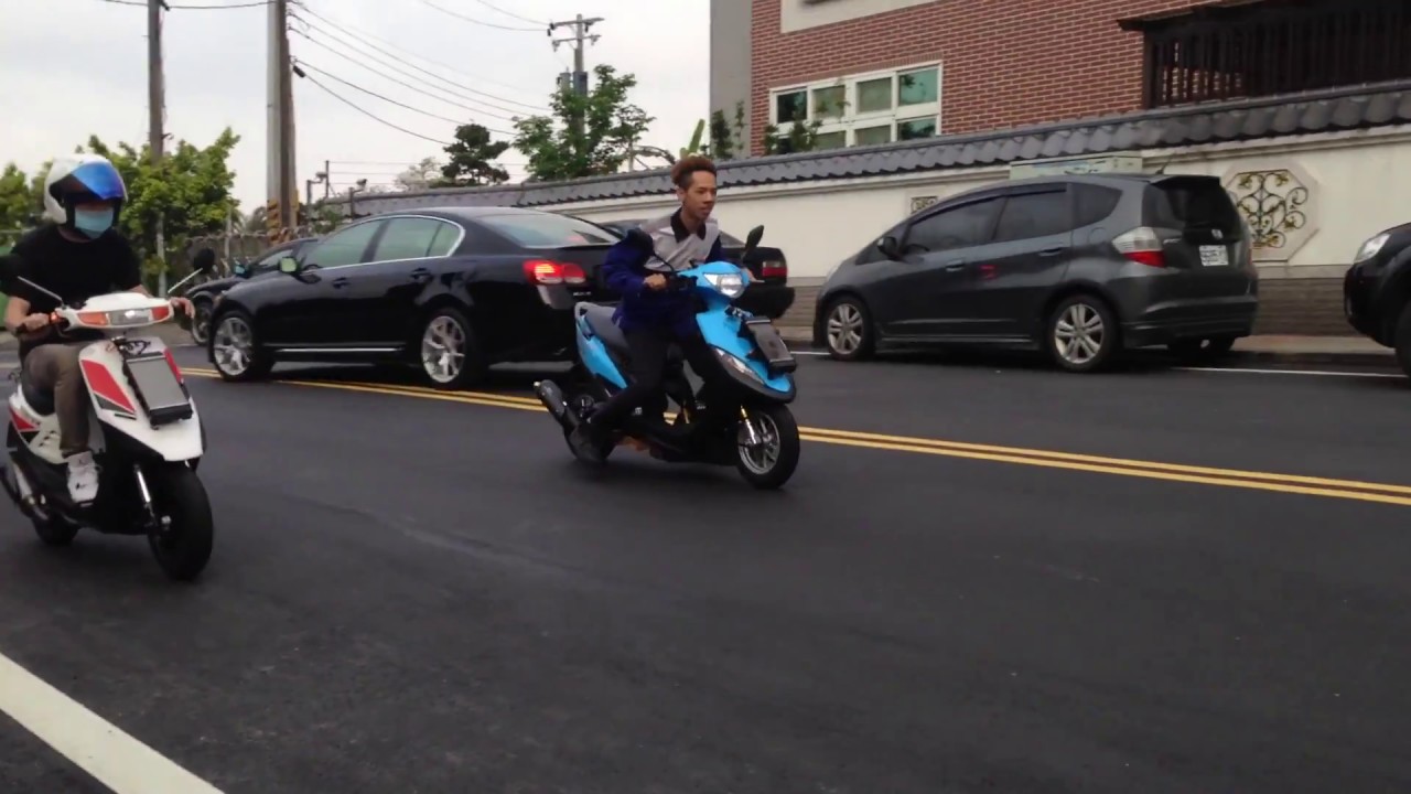 偉凡車業 4V66-54.5-300 RS RSzero