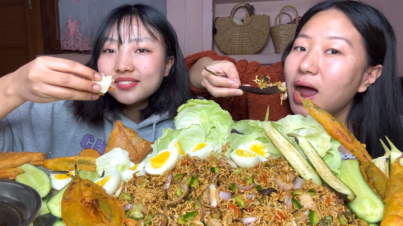 Aunty And Niece Eating MIMI Singju, Bora, Singgra, Soft Boiled Egg Mukbang