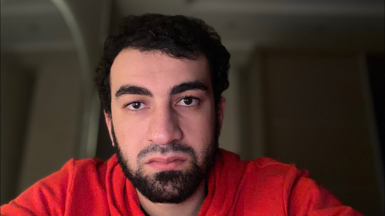 مدمن أنا | لكنى لست منفلت شهوانيا أو منافق دينيا أو فاسد أخلاقيا ! 