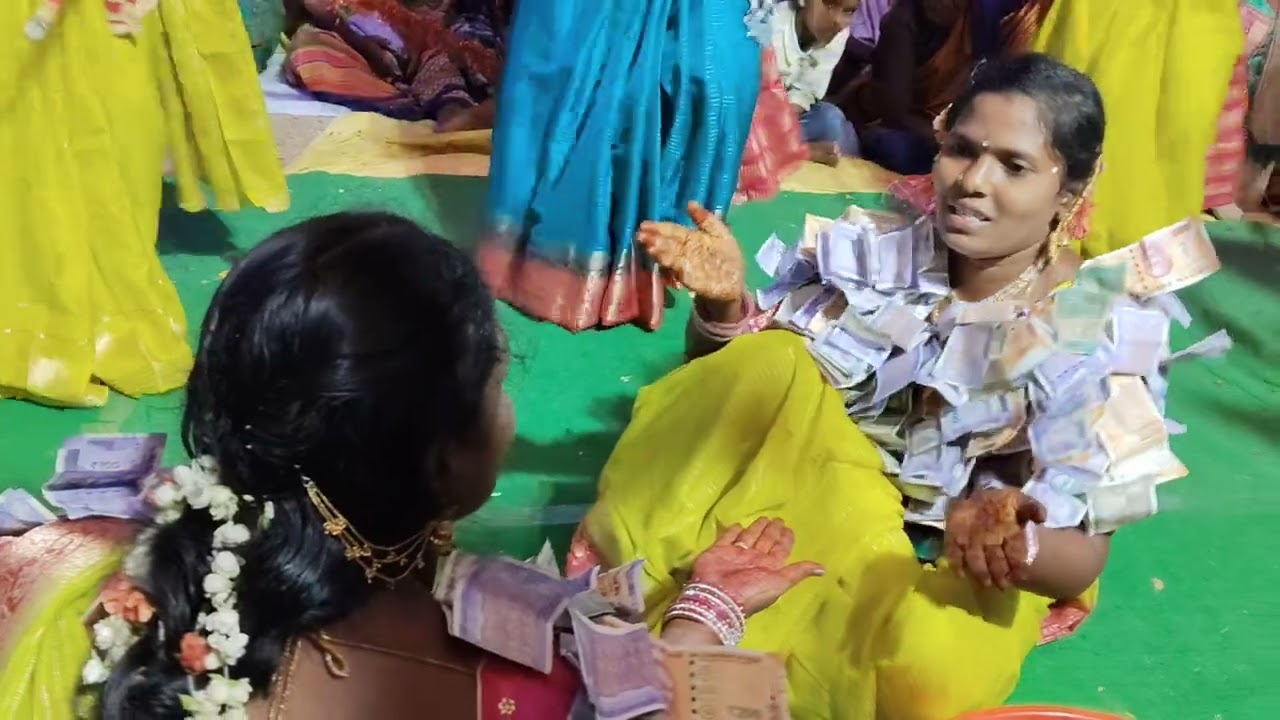 ఏవమ్మా శోధమ్మ...  కోలాటం