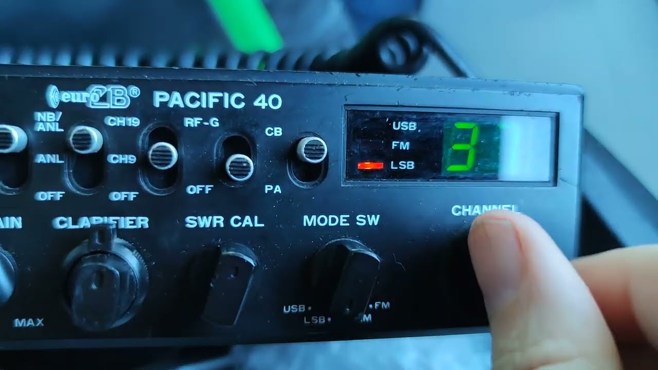 Euro CB Pacific 40 am FM SSB transceiver