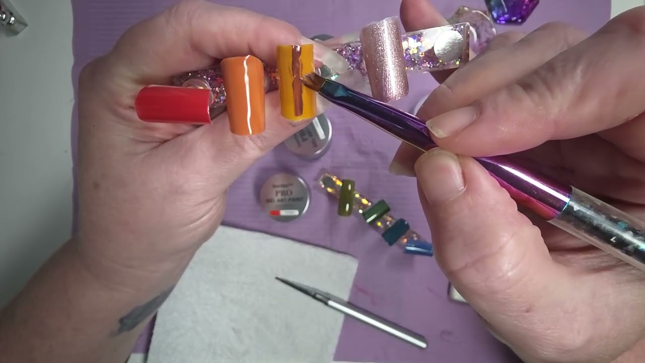 BEETLES PRO URBAN SOLITUDE Gel Art Paint from AMAZON