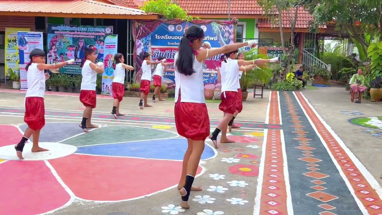 การแข่งขันแอโรบิคและคีตะมวยไทย