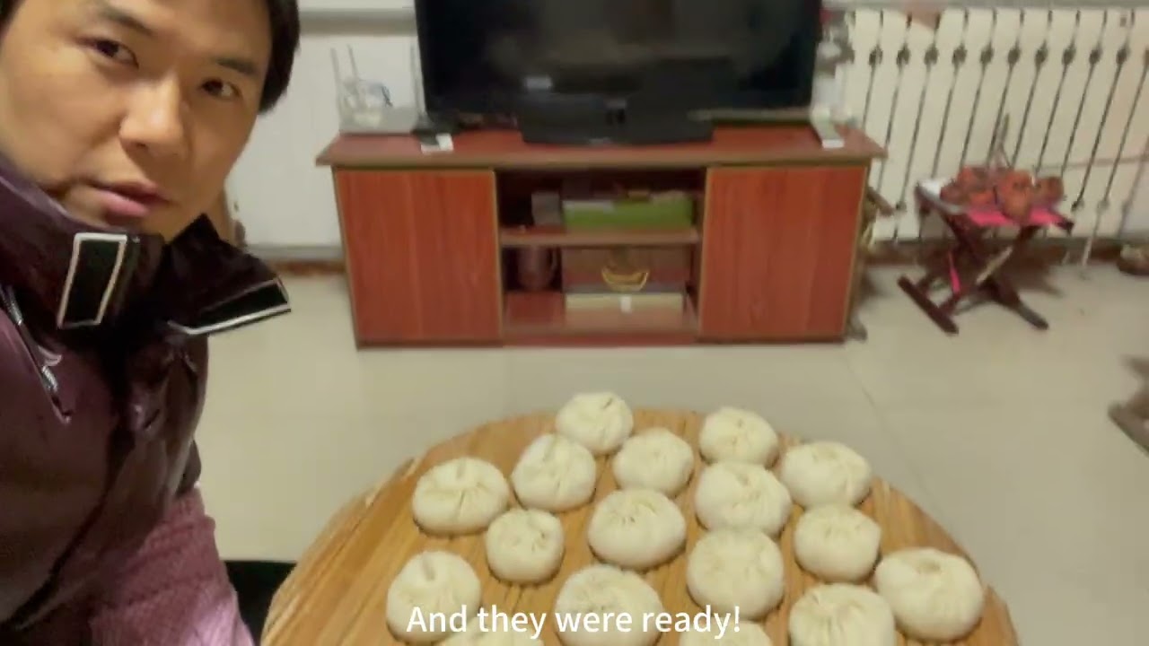 Making Baozi in a Traditional Northern Chinese Home