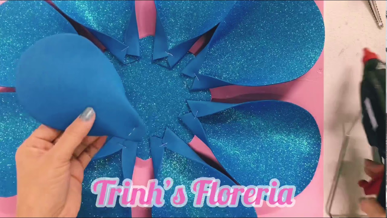 How to make glitter foamy flowers