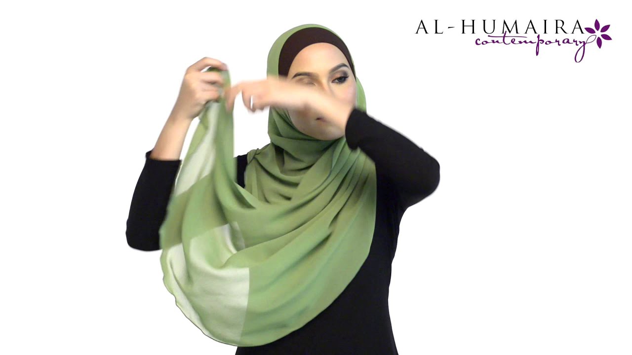 AUFAA instant shawl styling tutorial by Al-Humaira Contemporary