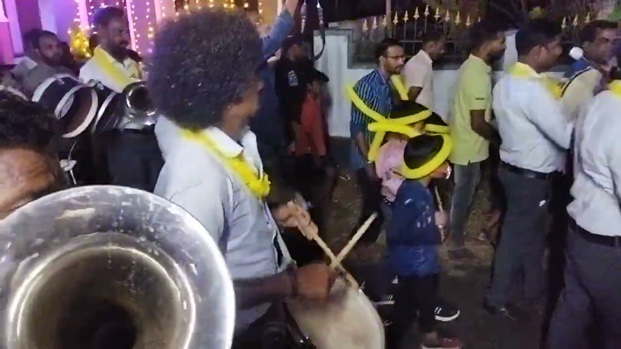 Lajjavathiye Ninte / Ragadeepam Band set Mundathikode