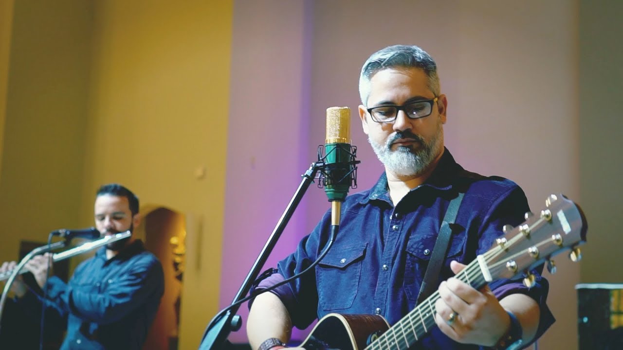 Javier Brú - Quién Libre Esté de Pecado