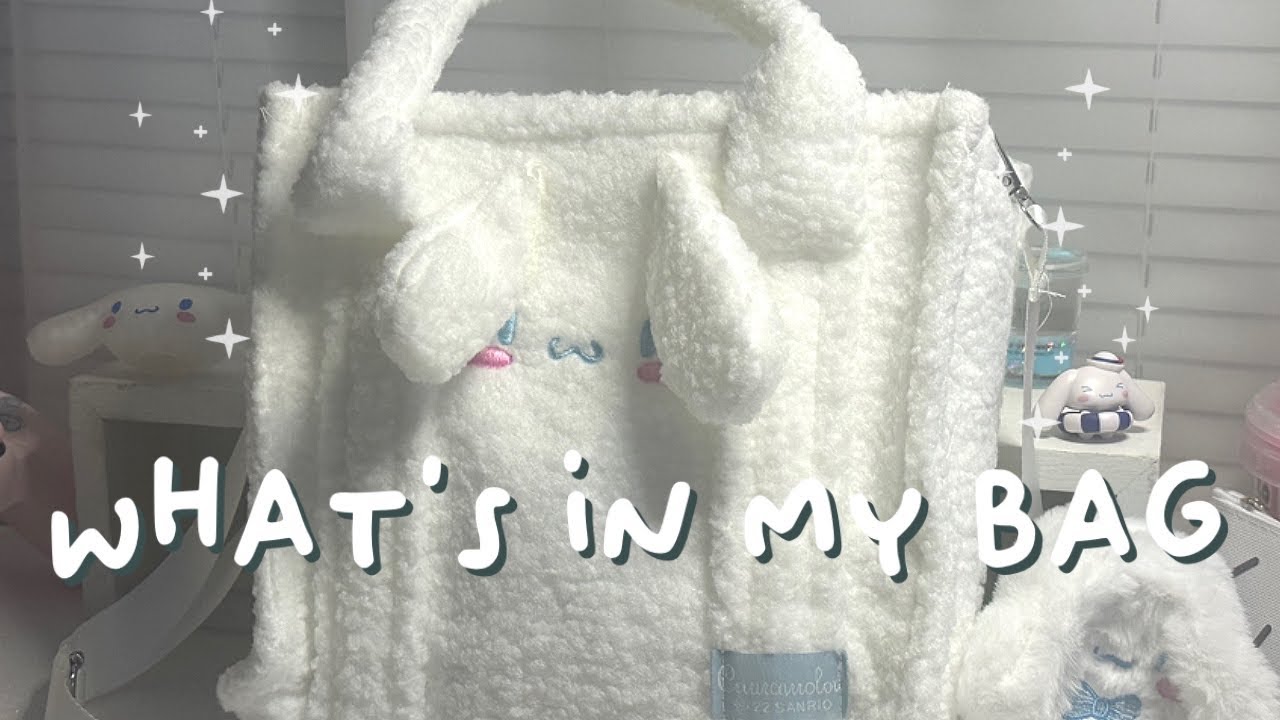 What's in my bag ♡ Sanrio Themed | Cinnamoroll | Hello Kitty