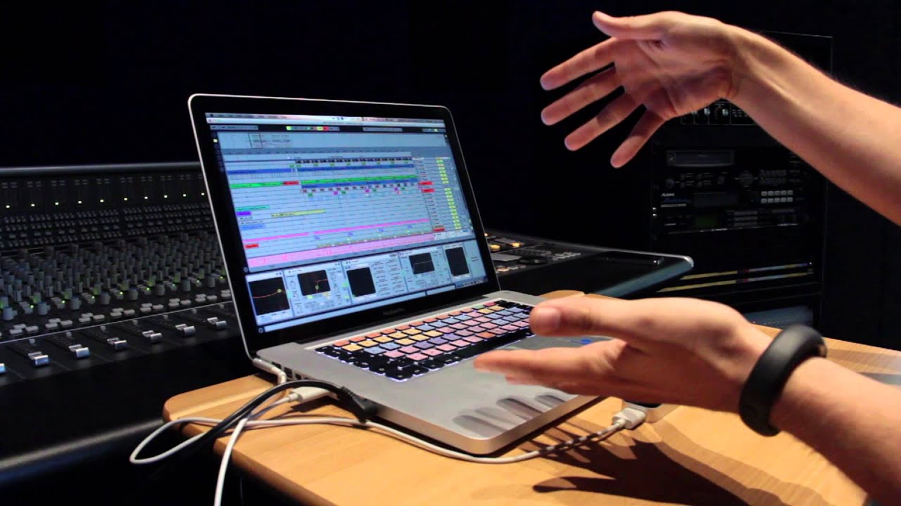 Sqeepo vs. leap motion [Ableton live]