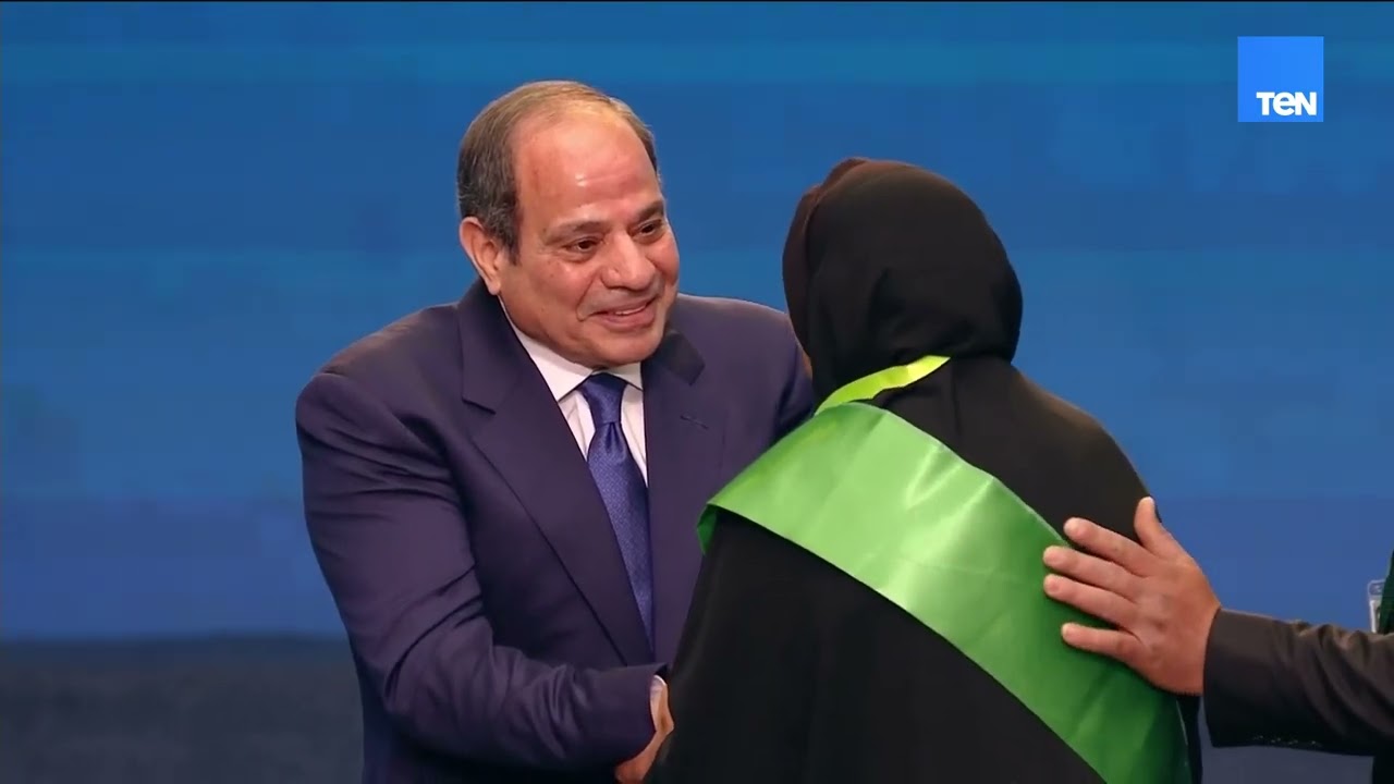 الرئيس السيسي يكرم أسماء الشهداء خلال الندوة التثقيفية للقوات المسلحة