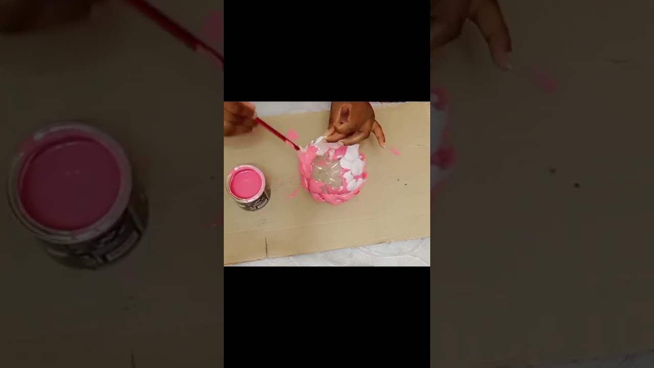 how to make a flower out of plastic spoons 