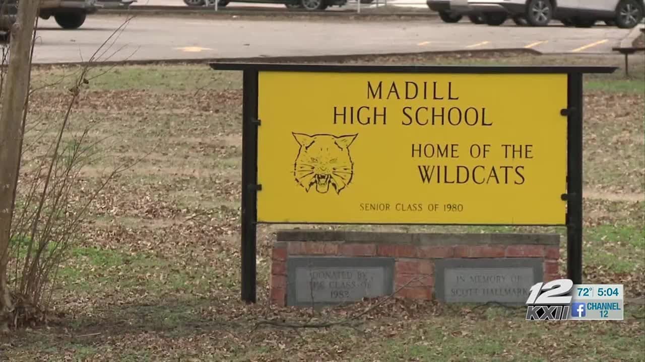 Former Oklahoma high school principal under investigation for alleged inappropriate relationship...