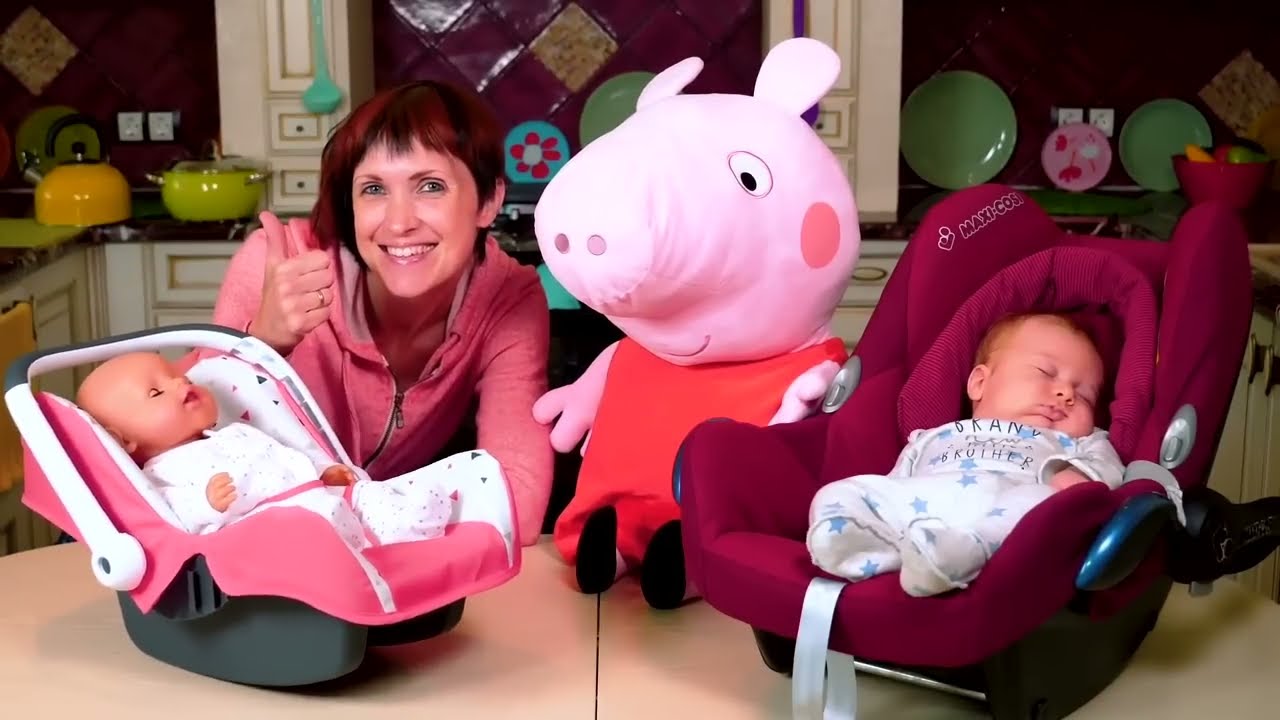 Ecole des mamans avec Baby Born et Peppa pig en jouet. Vidéos éducatives pour enfants.