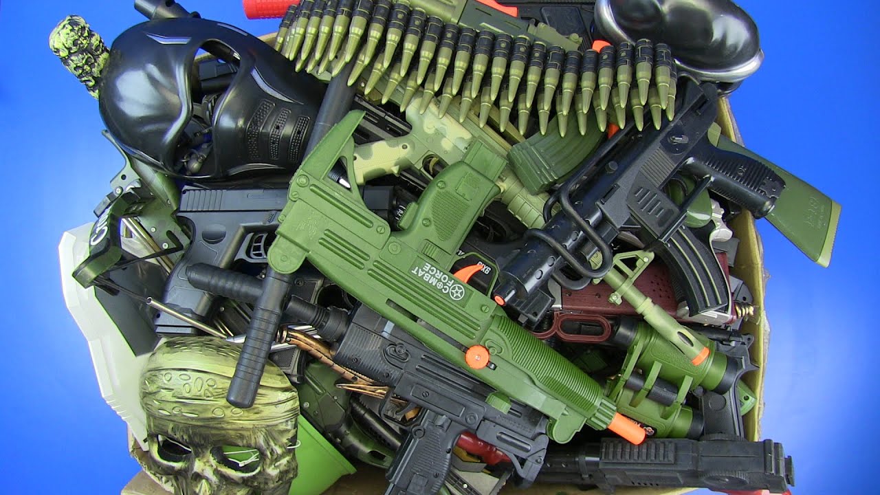 Box of Full Plastic Guns & Equipment ! Military,Police Plastic Gun&Guns