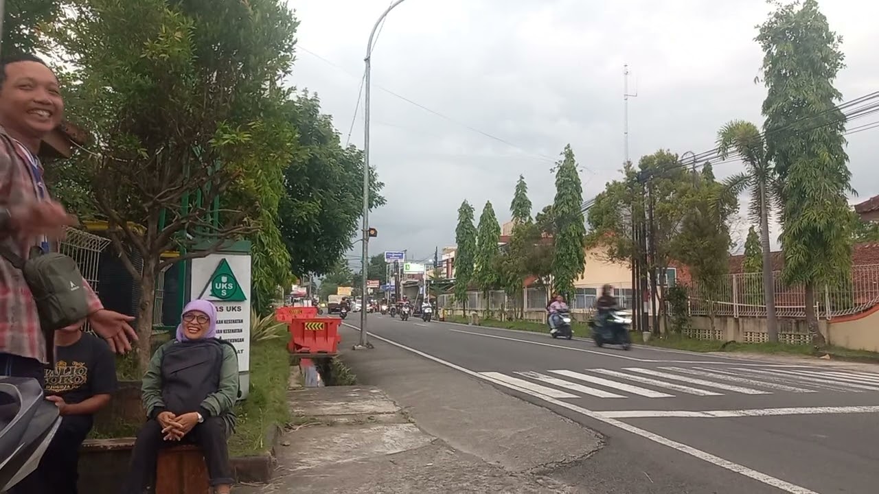 KOTA NANGGULAN YANG SEMAKIN RAMAI...ARUS LALULINTAS YANG SEMAKIN DERAS
