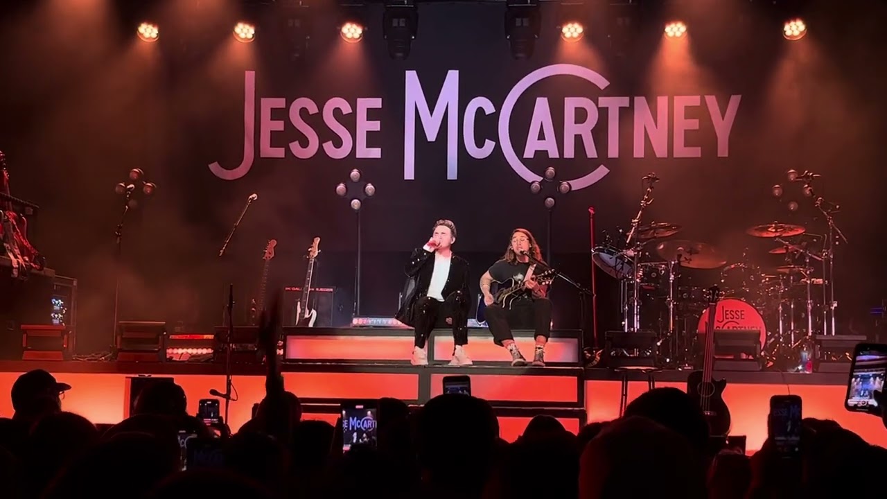 Jesse McCartney — Because You Live / Why Don’t You Kiss Her / It’s Over — LIVE in NYC (4/25/2024)