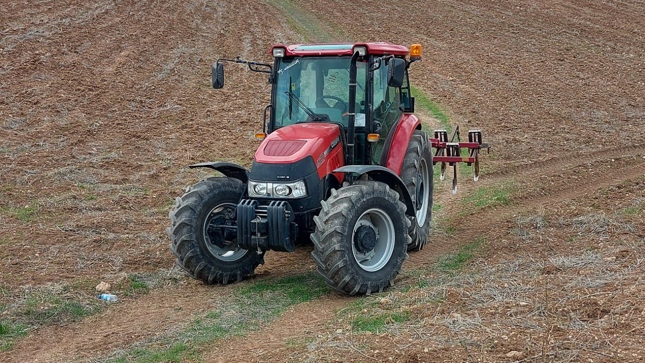 Nohut ekilecek yerleri hazırlıyorum!! 4000 saat sonrası case jx110!! #caseih #newholland#türktraktör
